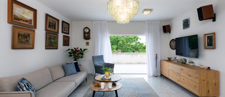 הום סטיילינג וחידוש הסלון